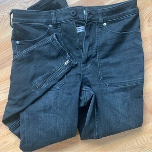 Anthropologie jeans with cute zipper and pocket detail